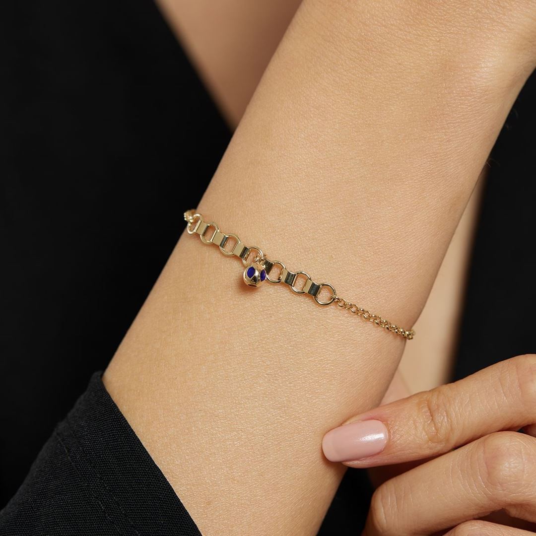 Minimal Top Sallantılı Altın Zincir Bileklik
