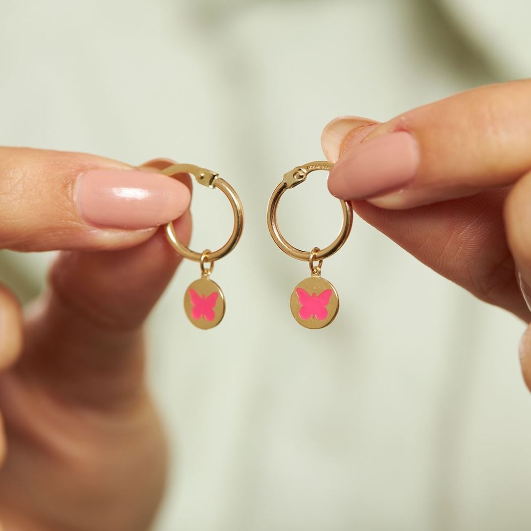 Pembe Mineli Kelebek Sallantılı Altın Küpe